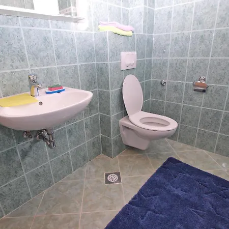 Antun 1237 Apartament