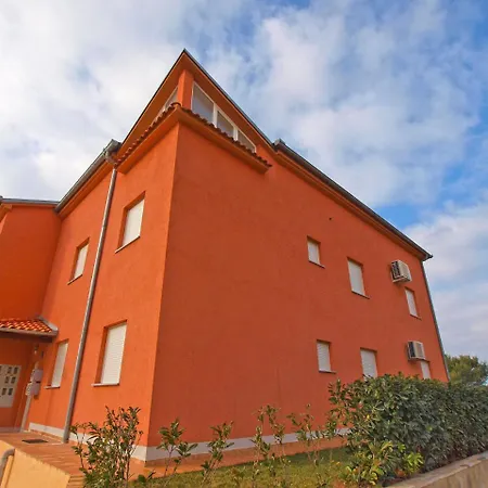 Antun 1237 Apartment Medulin
